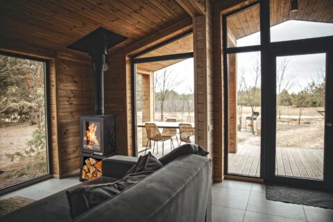 Poêle à bois FONDIS ECLIPSE socle acier noir